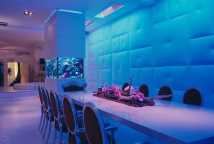 New York restaurant aquariums